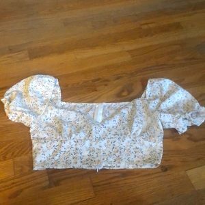 Small white floral shein crop top